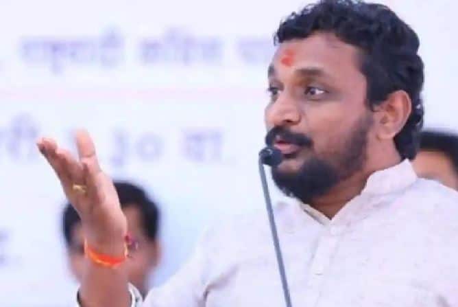 महाविकास आघाडीच्या आंदोलनाला अखेर यश आल्याचे वक्तव्य राष्ट्रवादी काँग्रेसचे आमदार अमोल मिटकरी यांनी केलं आहे.