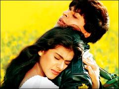 'डीडीएलजे' से 'बर्फी' तक...ओटीटी पर ये रही बॉलीवुड की बेस्ट रोमांटिक्स मूवीज, नहीं देखी तो लीजिए फौरन देख