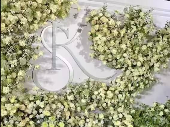 બી-ટાઉનનું ફેવરિટ કપલ સિદ્ધાર્થ મલ્હોત્રા અને કિયારા અડવાણી આજે મુંબઈની એક 5 સ્ટાર હોટલમાં ભવ્ય રિસેપ્શન યોજવા જઈ રહ્યા છે. હોટલની પ્રથમ કેટલીક તસવીરો સામે આવી છે.