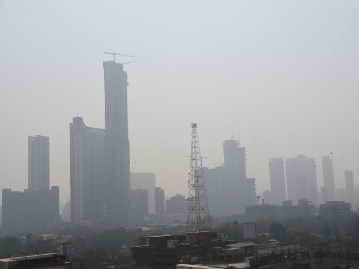 Mumbai weather update Mumbai temperature rises to 36.3 degrees Celsius air quality worse than Delhi Mumbai Weather Forecast Mumbai Weather Update: मुंबई में गर्मी का सितम, तापमान बढ़कर 36.3 डिग्री सेल्सियस पर पहुंचा, दिल्ली से भी खराब हुई हवा