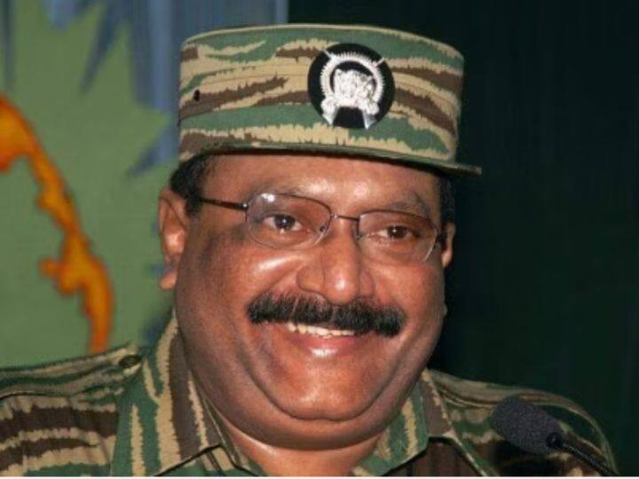 Prabhakaran LTTE Supremo Who is Prabhakaran Ex-Congress Leader Nedumaran Claim Prabhakaran Alive: जानिए कौन है LTTE प्रमुख प्रभाकरन? बुलेटप्रूफ जैकेट देने वाले को ही उतारा था मौत के घाट