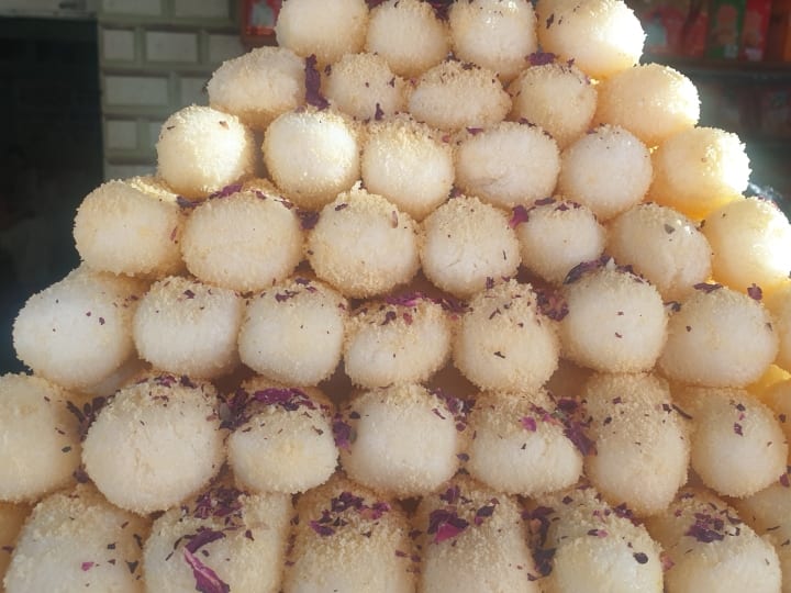 Pokhran special chamcham Sweet famous in world Dr APJ Abdul Kalam John Abraham have tasted ANN Jaisalmer: परमाणु नगरी पोखरण की इस खास मिठाई को एक्सपेरिमेंट के तौर पर किया गया था तैयार, आज है वर्ल्ड फेमस