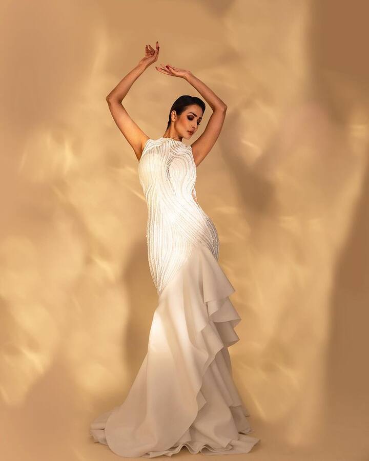 Malaika Arora Photo: અભિનેત્રી મલાઈકા અરોરાએ ઈન્સ્ટાગ્રામ પર ગ્લેમરસ લુકમાં પોતાની તસવીરો શેર કરી છે.