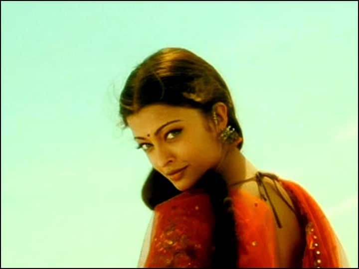 Aishwarya Rai Left Love of Salman Khan In Hum Dil De Chuke Sanam for Ajay devgn this Movie on OTT Platform Prime Video इस फिल्म में Aishwarya ने ठुकरा दिया था Salman Khan का प्यार, वजह बना था ये एक्टर, OTT पर देखें मूवी