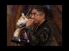 Bigg Boss 16 Winner : आठवीत असताना सोडलं शिक्षण, जाणून घ्या पुण्यातील झोपडपट्टीत राहणाऱ्या 'MC Stan'चा 'बिग बॉस 16'च्या विजेतेपदापर्यंतचा प्रवास...