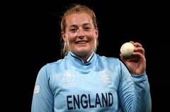 மகளிர் ஐபிஎல்...மிக பெரிய தொகைக்கு ஏலம் போன வீராங்கனைகளின் பட்டியல்...இதோ..!