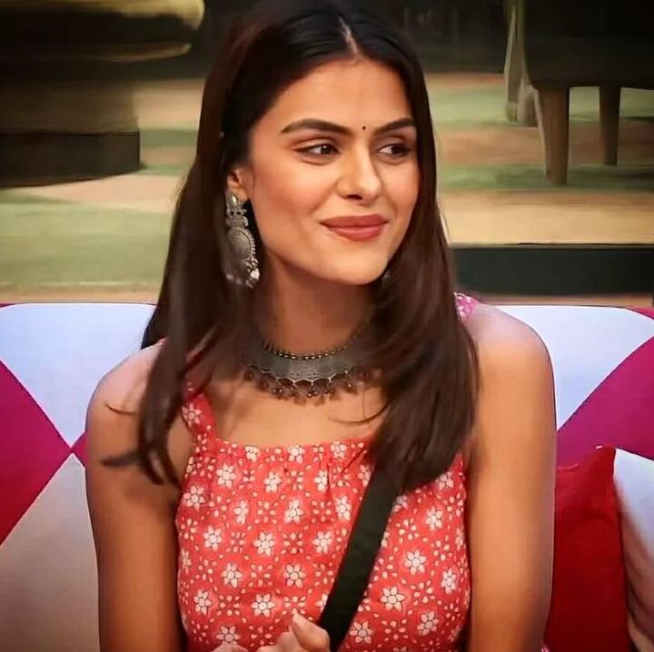 Bigg Boss 16 Priyanka Chahar Choudhary: ‘बिग बॉस 16’ का विनर भले ही एमसी स्टेन (MC Stan) बने हों, लेकिन प्रियंका चाहर चौधरी को रियल विनर बताया जा रहा है. वह टॉप 3 में शामिल हुई थीं. हालांकि, वोट इतने नहीं मिले, जिससे वह ट्रॉफी हासिल कर सकें. हालांकि, सोशल मीडिया पर सबसे ज्यादा उन्हें ही वोटिंग मिली थी.