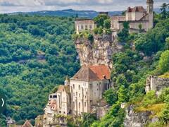Valentine Day: इटली से लेकर फ्रांस तक, मोहब्बत करने वालों के लिए ये जगहें हैं बेहतरीन, तस्वीरें देख जाने का मन करेगा