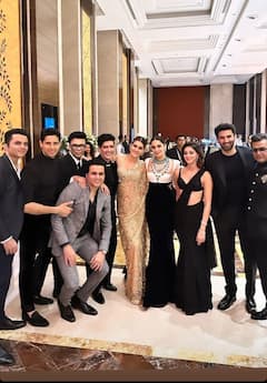 Sidharth Kiara के रिसेप्शन में नए नवेले कपल संग मस्ती में चूर रहे सितारे, Inside Photos ने सोशल मीडिया पर मचाया बवाल