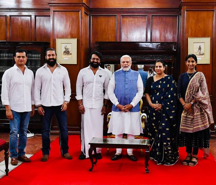 பிரதமரை நேரில் சந்தித்த கன்னட திரையுலகினர்