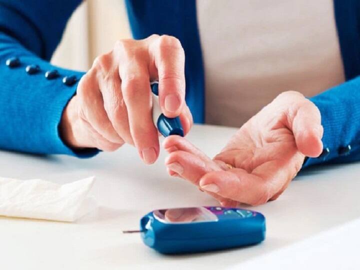 diabetes symptoms more insulin in the body diabetes should be tested 3 times Diabetes: इंसुलिन गड़बड़ है तो एक नहीं, इतनी बार कराएं डाइबिटीज की जांच, अमेरिकी डॉक्टरों ने ये दी सलाह