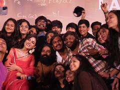 Vaathi : தீயாய் ப்ரோமோஷன் செய்து வரும் வாத்தி படக்குழுவினரின் புது க்ளிக்ஸ்!