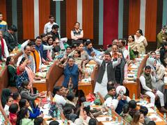 दिल्ली मेयर चुनाव के लिए करना होगा और इंतजार, AAP के लिए राहत या झटका?