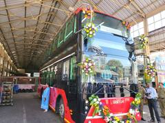 Electric AC Double Decker Bus : मुंबईकरांना बेस्टकडून नवं गिफ्ट, भारतातील पहिली इलेक्ट्रिक एसी डबल डेकर बस आजपासून सेवेत
