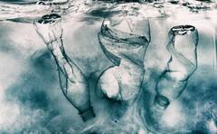 Microplastic : सावधान! नकळतपणे तुम्ही दररोज प्लास्टिक खाताय, आरोग्यावर होईल गंभीर दुष्परिणाम