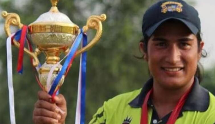 WPL Auction: Delhi Capitals buy Kashmir-based Cricketer Jasia Akhtar for 20 Lakh WPL Auction:  કાશ્મીરી ક્રિકેટર જાસિયાએ રચ્યો ઇતિહાસ, દિલ્હીની ટીમે આટલી કિંમતમાં ખરીદી