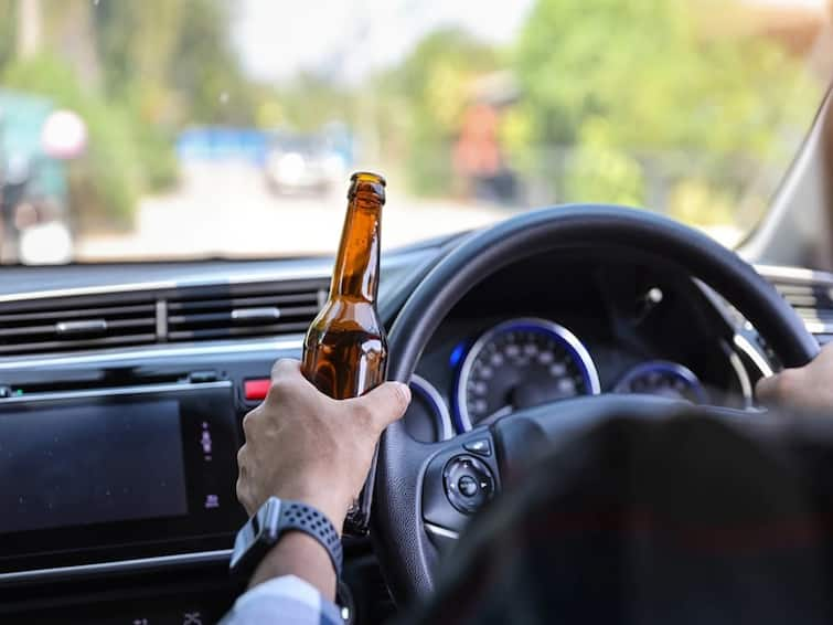 Tirupati 12 member caught for Drunken Drive test at Tirumala DNN Drunken Drive: తిరుమలలో డ్రంక్ అండ్ డ్రైవ్ లో పట్టుబడిన 12 మంది, వారికి కోర్టు ఎంత జరిమాన విధించిందంటే !