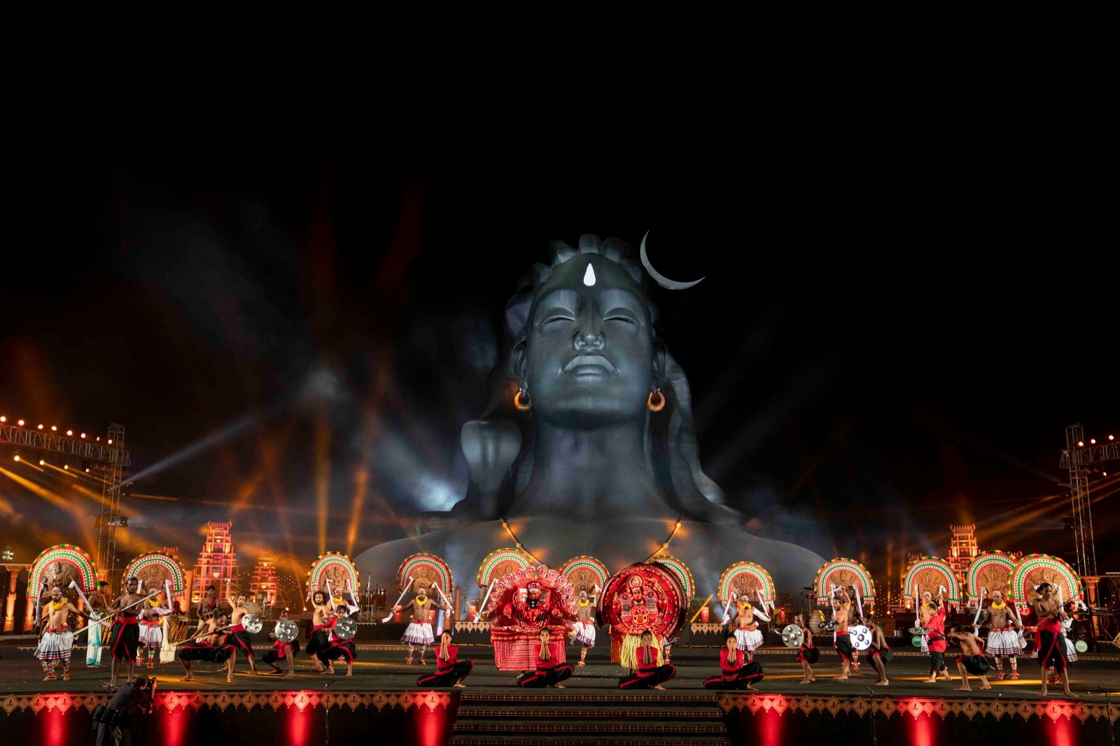 Isha Yoga Mahashivratri: ‘நடராஜரை’ கொண்டாடும் ஈஷா மஹாசிவராத்திரி!  இந்தாண்டு நிகழ்ச்சியில் பங்கேற்கும் இசை கலைஞர்களின் பட்டியல் இதோ!