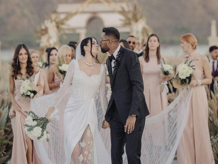 Nataša Stanković and Hardik Pandya have renewed their vows and shared their official wedding photos from Udaipur.