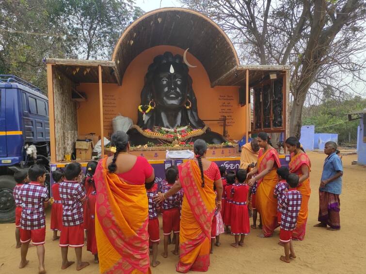 Sadhguru Isha jaggi Vasudev Sayings and Discourse Mahashivathri Mahashivratri 2023 Isha Sadhguru: பக்தி வேறு, வழிபாடு வேறு... பக்தியை உருவாக்கவே வழிபாடு.. பக்தி - விடுதலைக்கான விரைவுப் பாதை! - சத்குரு