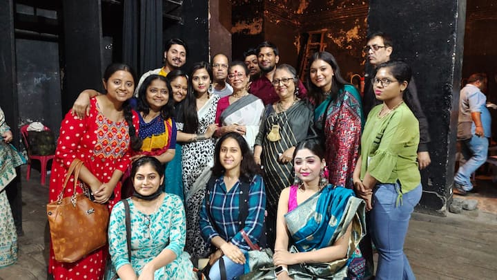 গোটা অনুষ্ঠান সঞ্চালনার দায়িত্ব ছিলেন শিল্পী সুজয় প্রসাদ চট্টোপাধ্য়ায়।