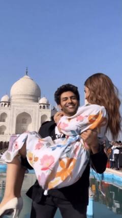 Shehzada Co-Stars Kartik Aaryan And Kriti Sanon Celebrate Valentine's Day In Taj Mahal