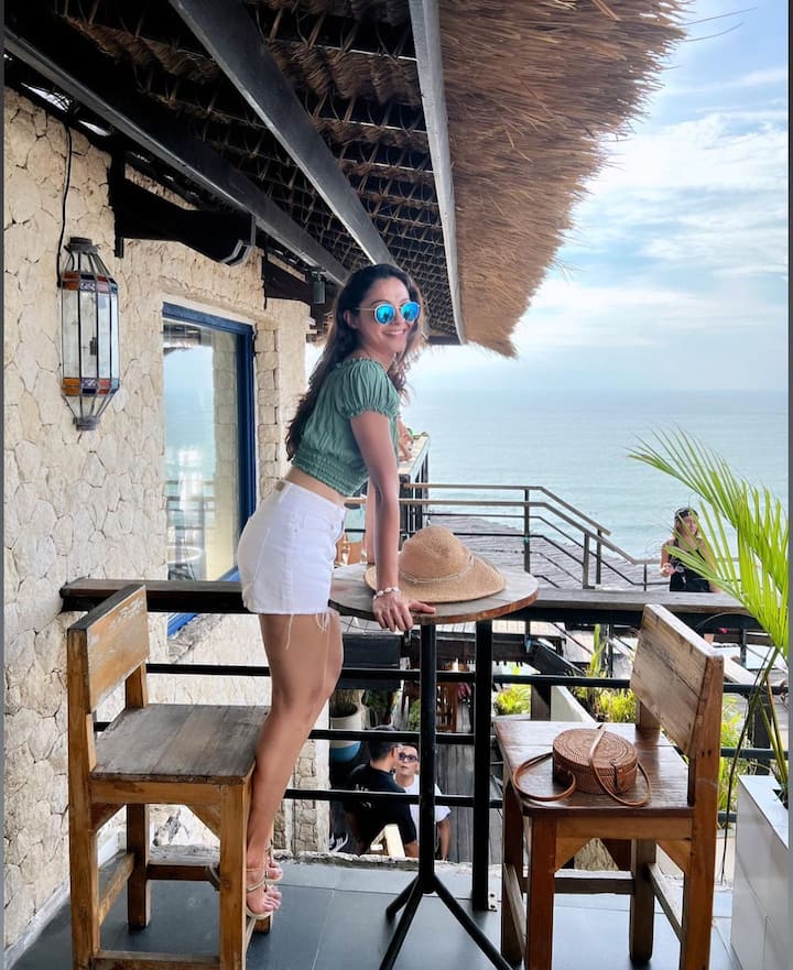 ఆండ్రియా జెరెమియా ( image credit /Andreajeremiah Instagram)