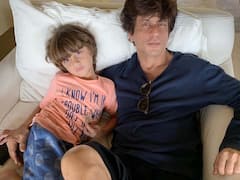 'पठान' के सेट पर ये था अबराम का काम, शाहरुख खान ने फैन के सवाल का दिया मजेदार जवाब