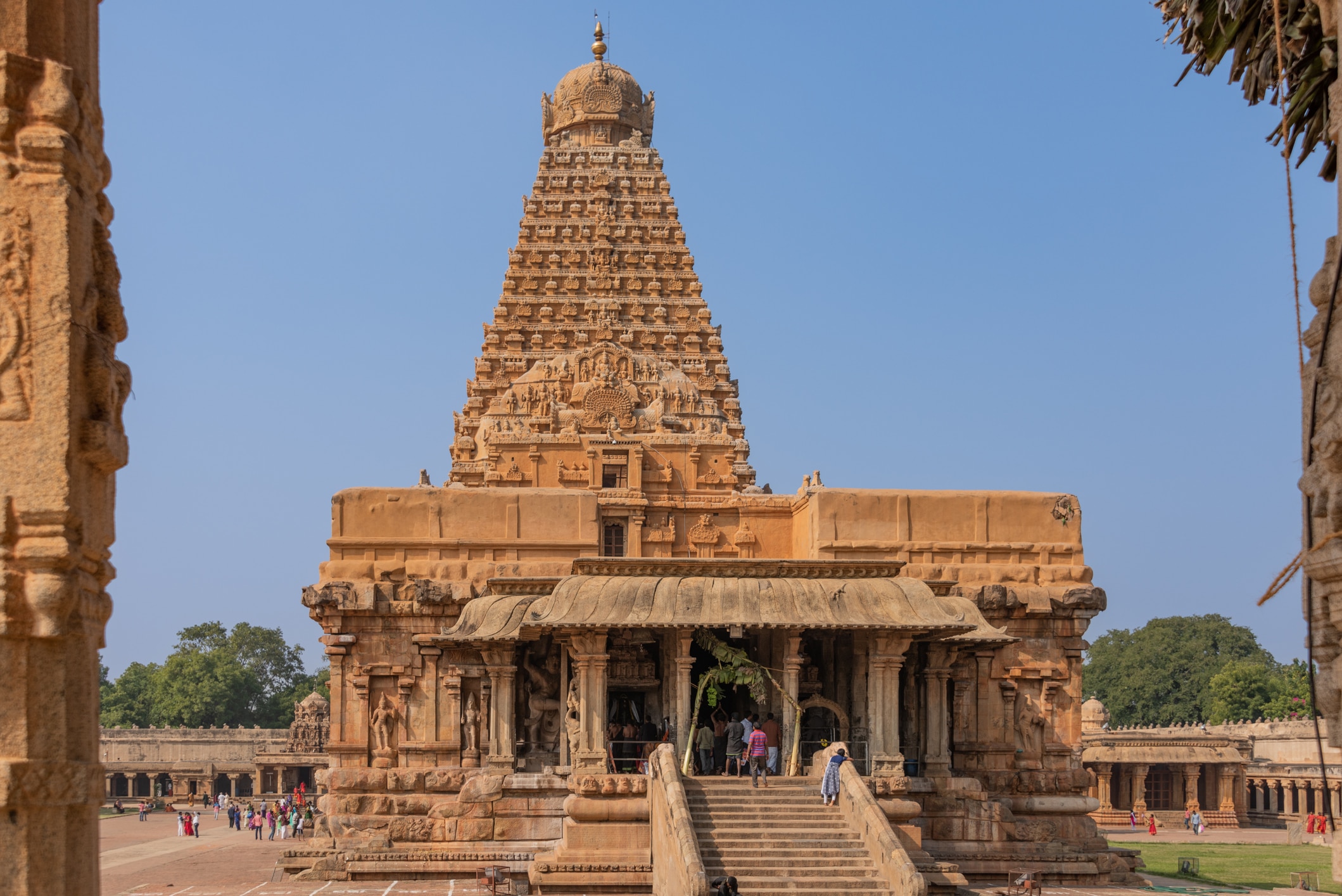 Lord Shiva Temples : தமிழ்நாட்டில் உள்ள வரலாற்று சிறப்புமிக்க சிவாலயங்கள்; புராணங்கள் கூறும் முக்கிய சிவத்தலங்கள்!