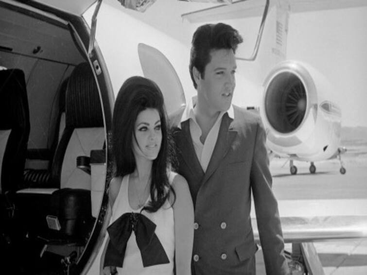 After 40 Years In Desert, Elvis Presley's Private Plane Auctioned Off For $260K After 40 Years In Desert, Elvis Presley's Private Plane Auctioned Off For $260K