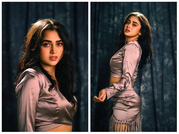 Tejasswi Prakash Photos: मशहूर टीवी एक्ट्रेस तेजस्वी प्रकाश ने हाल ही में सोशल मीडिया पर अपनी कुछ तस्वीरें शेयर कीं, जिनमें वो कुछ अलग ही आउटफिट में नजर आईं.