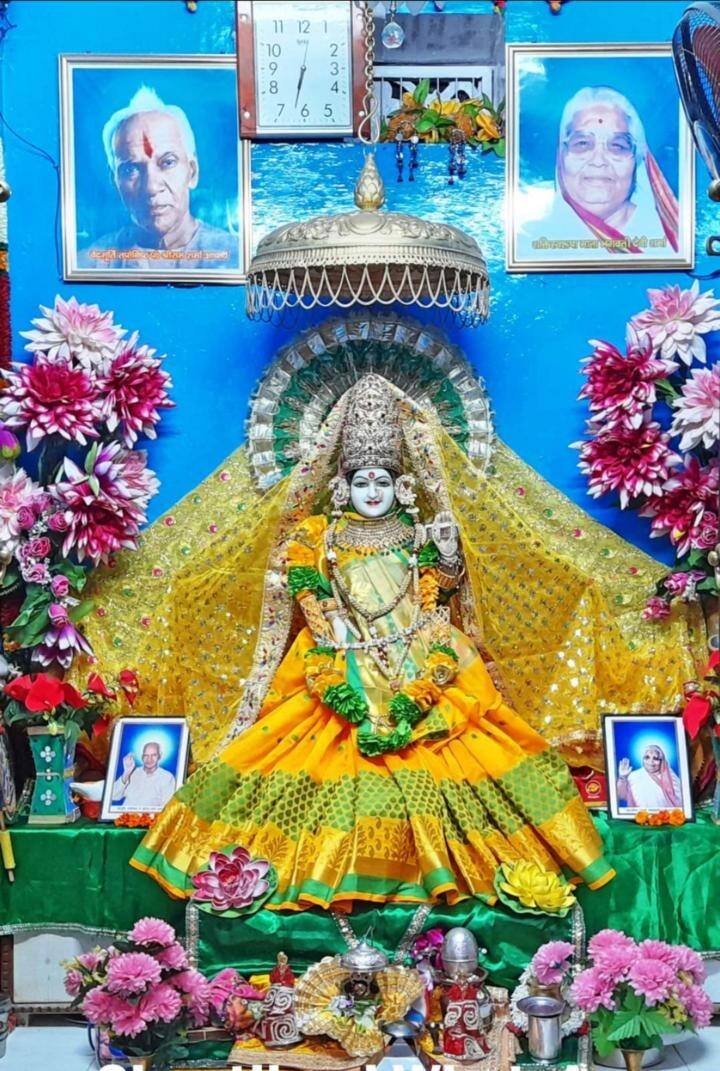 ગાયત્રી મંત્રનો જાપ ક્યારેય પણ સૂર્યોસ્ત બાદ ન કરવો જોઇએ. આ સમયે કરવાથી કોઇ ફળ નથી મળતું.