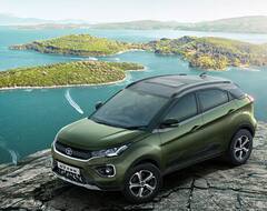 Car Under 15 Lakh: 15 लाख रुपये के बजट में आ जाएंगी ये पांच जबरदस्त कारें, यकीन न हो तो तस्वीरें देख लीजिये