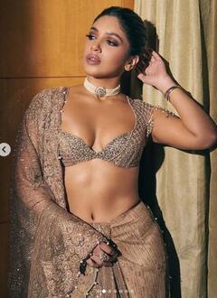 Bhumi Pednekar: ਭੂਮੀ ਪੇਡਨੇਕਰ ਨੇ ਟਾਈਟ ਤੇ ਡੀਪ ਨੇਕ ਬਲਾਊਜ਼ 'ਚ ਕਰਵਾਇਆ ਬੋਲਡ ਫੋਟੋਸ਼ੂਟ, ਤਸਵੀਰਾਂ ਦੇਖ ਕੇ ਯੂਜ਼ਰਸ ਨੇ ਲਗਾਈ ਕਲਾਸ