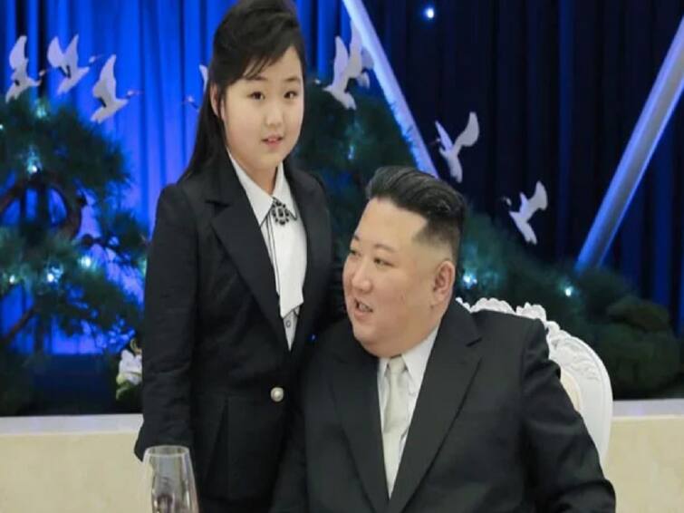 North Korea Bans Girls From Having The Same Name As Kim Jong Un Daughter know more details North Korea Girls : அதிபர் மகளின் பெயரை மற்றவர்கள் வைக்க தடை.. ஏற்கனவே வைத்தவர்கள் மாற்றிகொள்ள வேண்டும்...வட கொரியாவில் தொடரும் வினோதம்..!