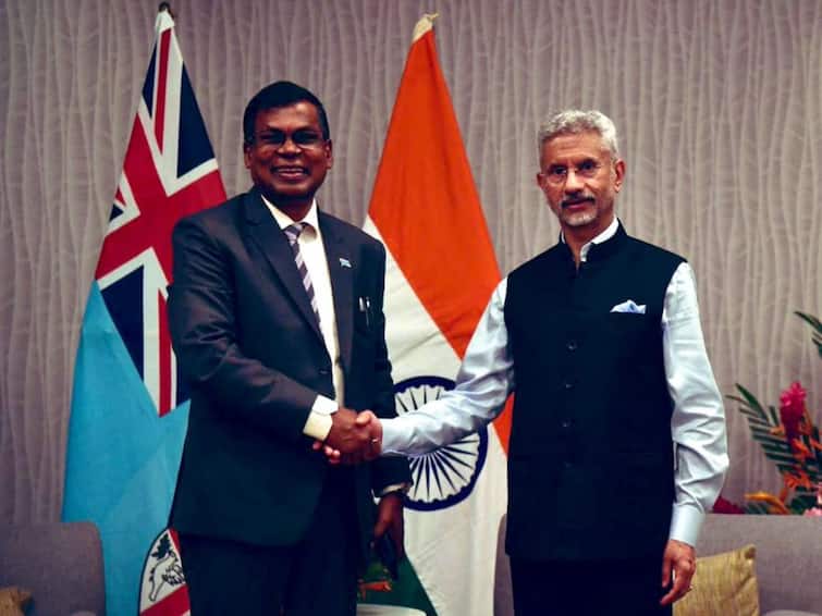 Jaishankar Discusses Advancing Diplomatic Ties During Fiji Visit. Inaugurates 12th Vishwa Hindu Sammelan Jaishankar Discusses Advancing Diplomatic Ties During Fiji Visit. Inaugurates Vishwa Hindu Sammelan