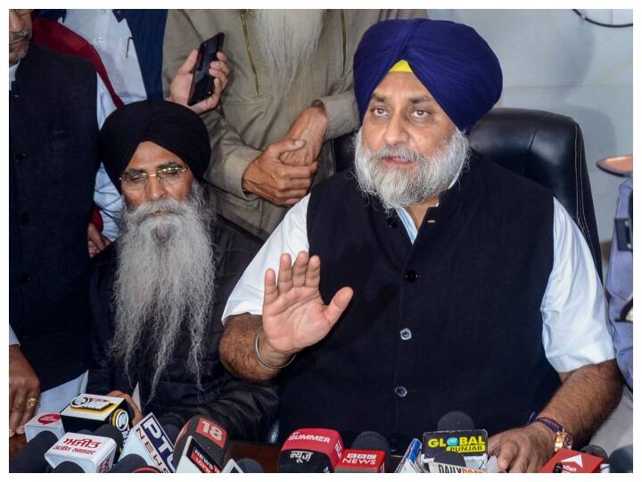 Punjab: सुखबीर सिंह बादल का पंजाब सरकार पर निशाना, कहा- 'अब तक किए गए सभी काम...' Shiromani Akali dal leader Sukhbir Singh Badal Attacked on Punjab CM Bhagwant Mann Government on add Budget Punjab: सुखबीर सिंह बादल का पंजाब सरकार पर निशाना, कहा- 'अब तक किए गए सभी काम...'