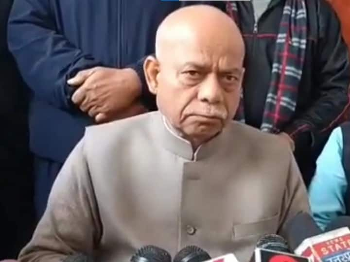 UP BJP Himachal Pradesh Governor Shiv Pratap Shukla Emotional Resigned From BJP Know What He Said ANN UP Politics: हिमाचल का राज्यपाल बने शिव प्रताप शुक्ल ने BJP से दिया त्यागपत्र, जानें- भावुक होकर क्या कहा?