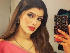 Bhojpuri News: क्या शादीशुदा हैं 'गंदी बात' की हीरोइन Mahima Gupta ? वैलेंटाइन पर सिंदूर लगाए नजर आईं एक्ट्रेस