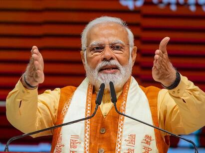 PM Narendra Modi greets people on Maha Shivratri 2023 PM Modi on Mahashivratri: எங்கும் நிறைந்த சிவன்- நாட்டு மக்களுக்கு பிரதமர் மோடி மகா சிவராத்திரி வாழ்த்து!