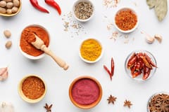 Use of turmeric: ত্বকের পরিচর্যায় হলুদের গুণ অপরিসীম, কীভাবে ব্য়বহার করবেন?