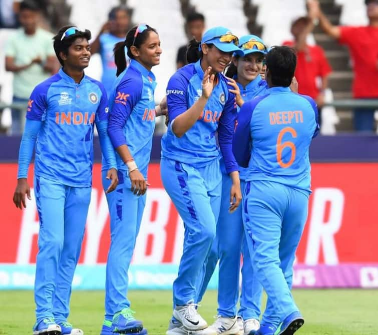 Women's T20 World Cup 2023 Deepti Sharma becomes the first ever Indian to take 100 T20I wickets Deepti Sharma T20 Record: દીપ્તિ શર્માએ કર્યું આ મોટું કારનામું, બુમરાહ-ભુવનેશ્વર માટે પણ છે સપનું, ઈતિહાસમાં નોધાયું નામ