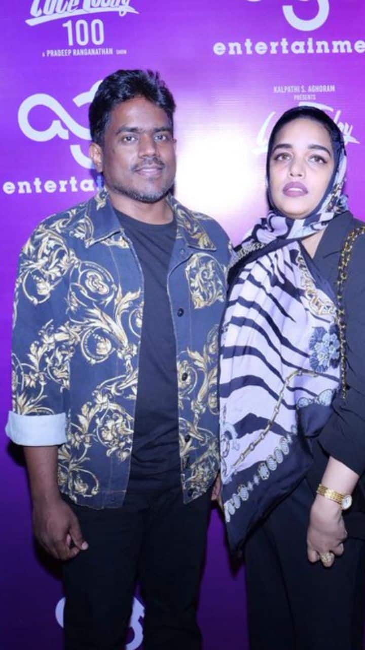 தனது மனைவியுடன் யுவன் சங்கர் ராஜா