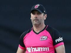 रॉयल चैलेंजर्स बेंगलुरु ने किया अपने कोचिंग स्टाफ का ऐलान, जानिए किन दिग्गजों को सौंपी ज़िम्मेदारी