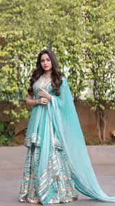 जन्नत जुबैर का ये ट्रेडिशनल सूट कलेक्शन यंग लड़कियों के लिए है एकदम परफेक्ट...देखें इसकी झलक