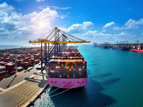 Import From Russia: 10 महीने से भारत का चौथा सबसे बड़ा आयातक देश बना रूस, 384 फीसदी बढ़ा कारोबार Import From Russia: 10 महीने से भारत का चौथा सबसे बड़ा आयातक देश बना रूस, 384 फीसदी बढ़ा कारोबार