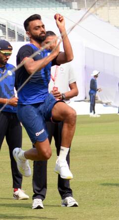 Ben vs Sau: উনাদকট আতঙ্ক কাটাতে নেটে বাঁহাতি পেসারদের বিরুদ্ধে প্রস্তুতি বাংলার ব্যাটারদের