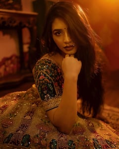 Sapthami Gowda: మత్తు కళ్లతో మాయ చేస్తున్న ‘కాంతార’ బ్యూటీ సప్తమి గౌడ