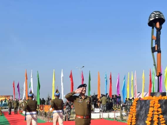 Pulwama Attack Anniversary: फिर न देश पर गुजरे वो काला दिन? पुलवामा के 4 साल बाद CRPF कितनी तैयार, देखें तस्वीरें