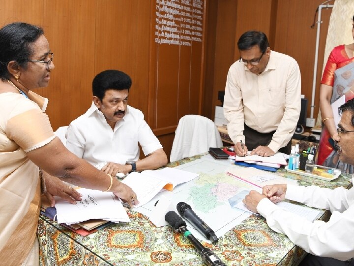 CM Inspection:சேலம் ஸ்மார்ட் சிட்டி திட்டப் பணிகள்: வட்டாட்சியர் அலுவலகத்தில் முதலமைச்சர் நேரில் ஆய்வு